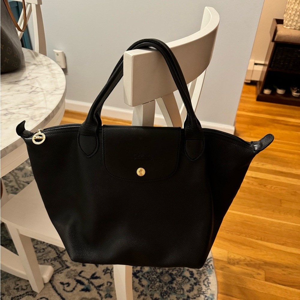 Longchamp small leather purse.